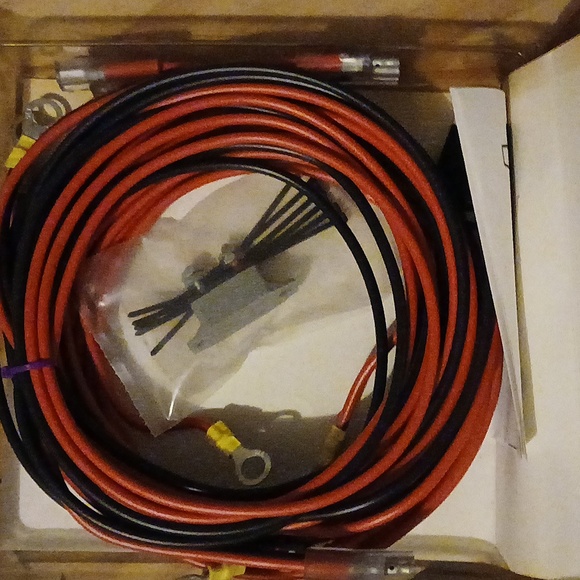 Charging set-up - Picture 3 of 6